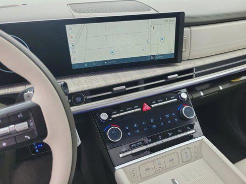 New 2025 Hyundai Santa Fe Calligraphy image 18