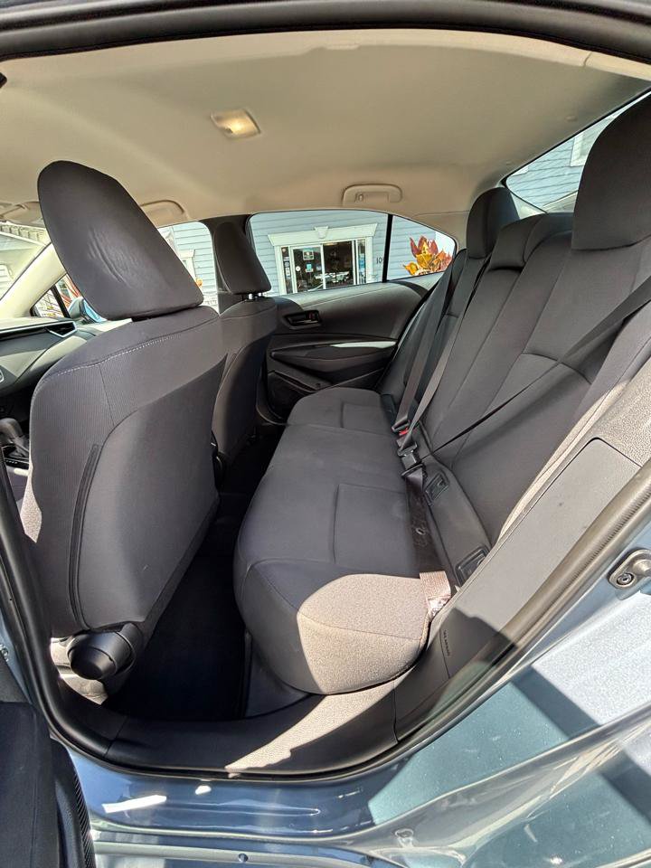 Used 2024 Toyota Corolla LE FWD image 18