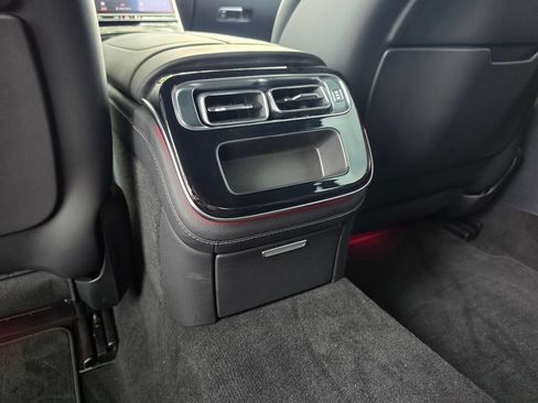 Used 2022 Mercedes-Benz S 580 4MATIC Sedan image 33