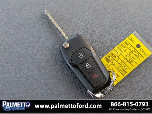 Used 2025 Ford F150 XL image 27