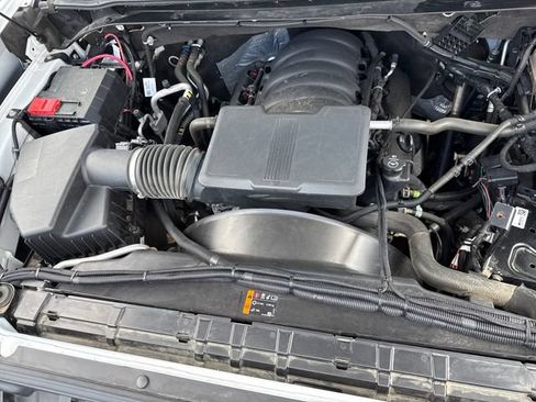 Used 2023 Chevrolet Silverado 2500 LT AWD/4WD image 26