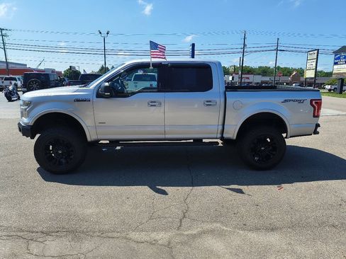 Used 2016 Ford F150 XLT w/ Equipment Group 301A Mid AWD/4WD image 31