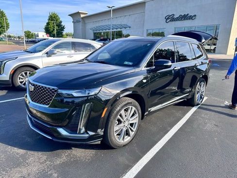 Used 2024 Cadillac XT6 Premium Luxury w/ LPO, Floor Liner Package AWD/4WD image 1