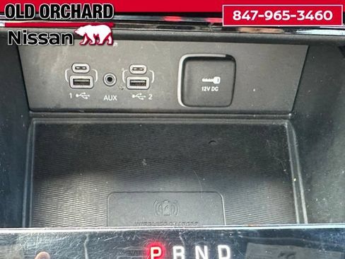 Used 2023 Jeep Grand Cherokee Altitude AWD/4WD image 19
