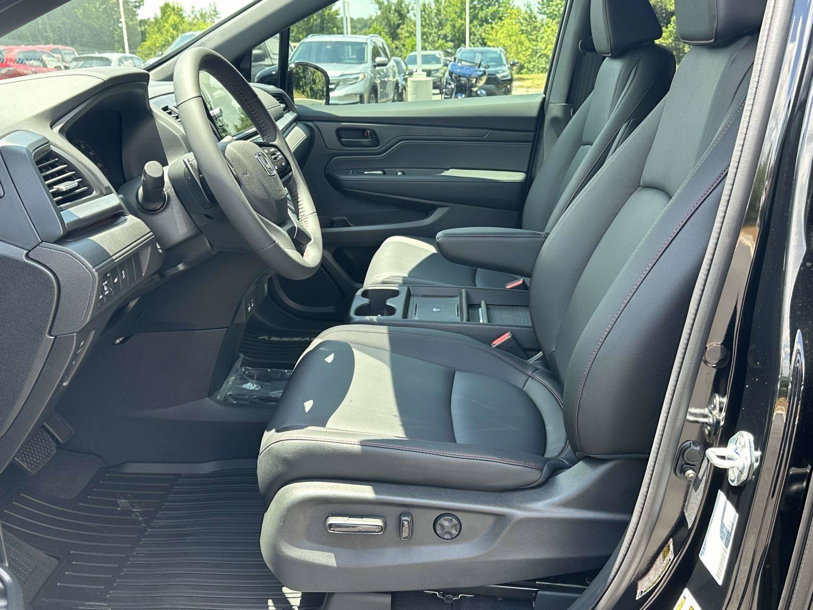 New 2026 Honda Odyssey Sport-L image 4