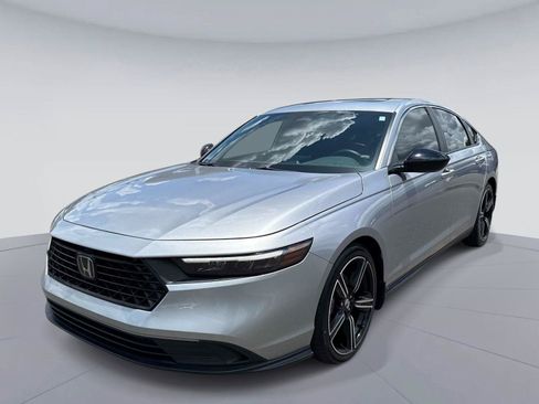 Certified 2023 Honda Accord Sport image 8