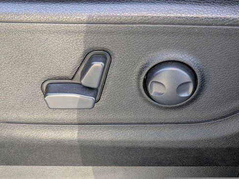 Certified 2022 RAM 1500 Big Horn image 16