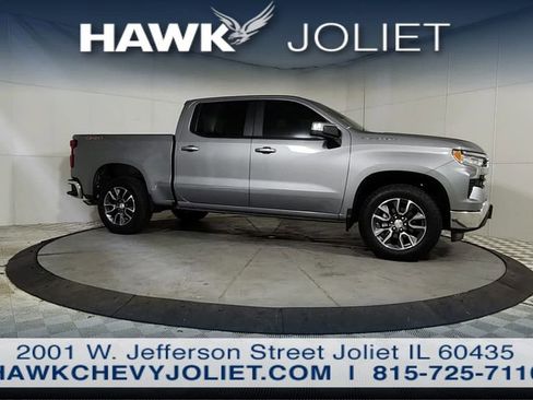Used 2024 Chevrolet Silverado 1500 LT image 8