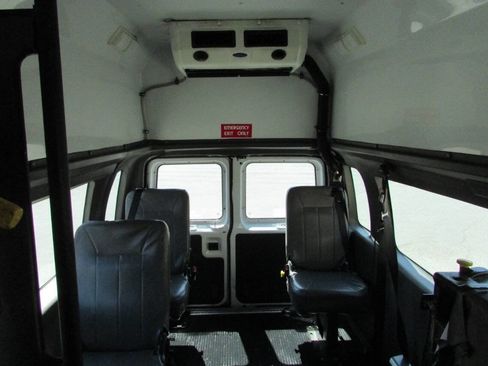 Used 2011 Ford E-350 and Econoline 350 Extended Super Duty w/ PWR Group image 22