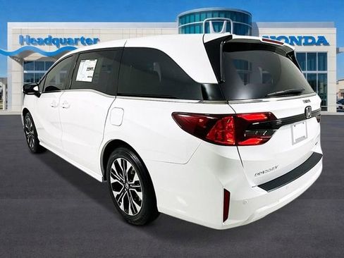 New 2026 Honda Odyssey Elite image 5