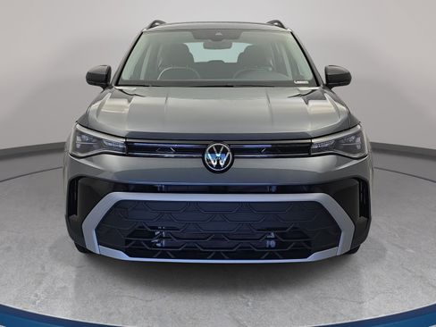 Used 2025 Volkswagen Taos S FWD image 2