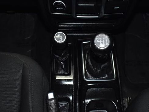 Used 2023 Jeep Wrangler Sport image 17