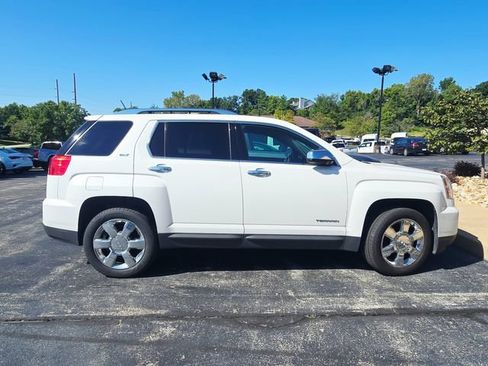 Used 2016 GMC Terrain SLT w/ Open Road Package AWD/4WD image 2