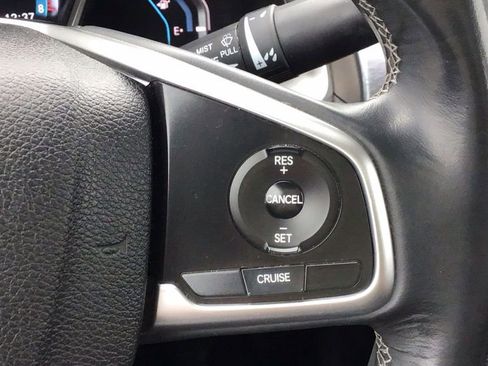 Used 2017 Honda Civic EX-L image 22