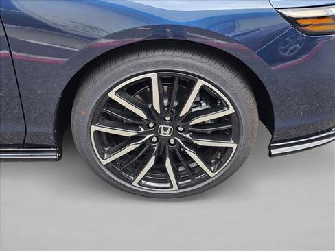 New 2026 Honda Accord Touring image 9