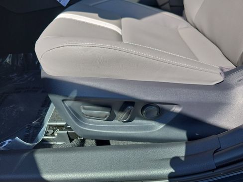 New 2025 Toyota Camry SE image 26