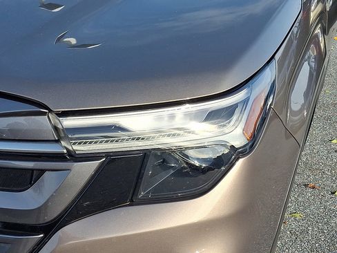 Certified 2025 Subaru Forester Limited w/ Protection Package (1PH) image 8