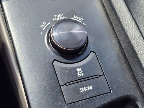 Used 2014 Lexus IS 250 w/ Navigation Package RWD image 16