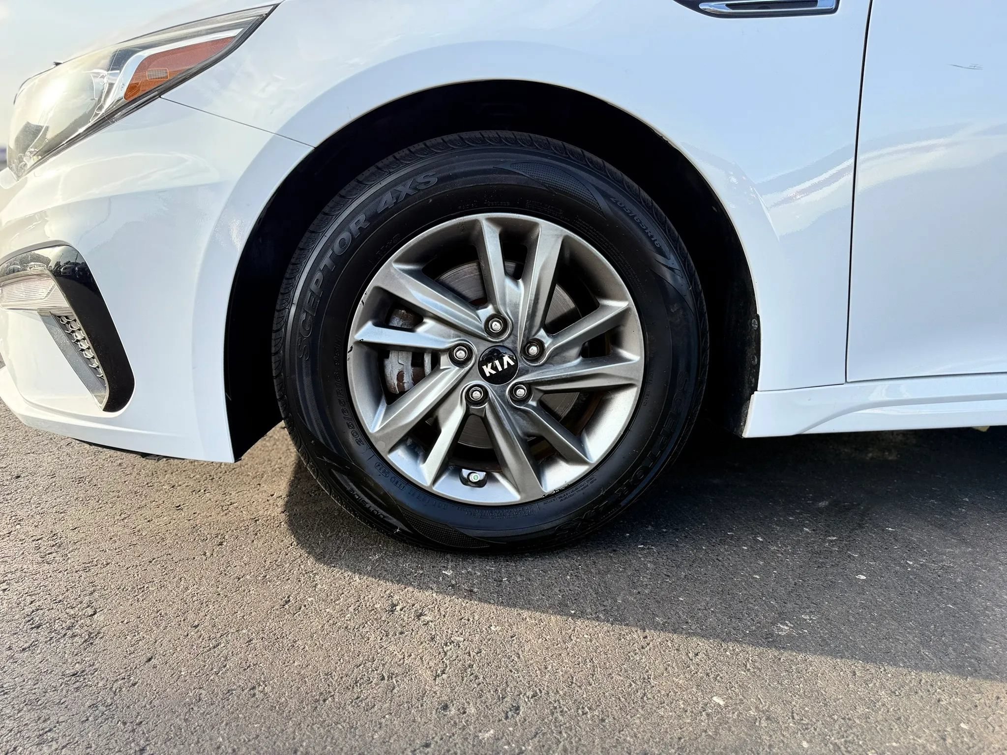 Used 2019 Kia Optima LX FWD image 38