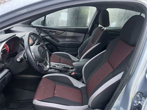 Used 2021 Subaru Impreza 2.0i Sport image 11