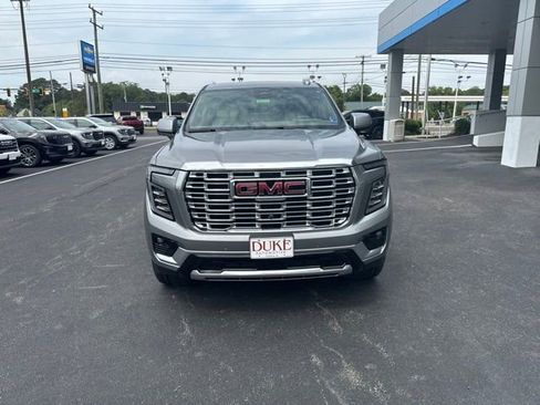 New 2026 GMC Yukon Denali AWD/4WD image 16