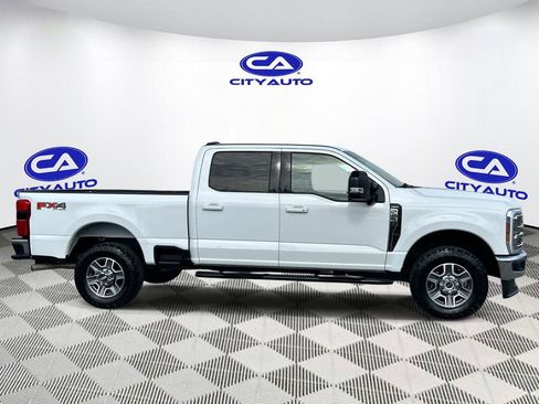 Used 2025 Ford F250 Lariat w/ FX4 Off-Road Package AWD/4WD image 2
