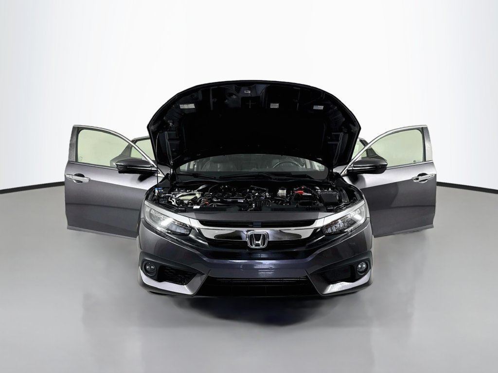 Used 2018 Honda Civic Touring image 20