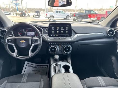 Certified 2023 Chevrolet Blazer LT w/ Convenience Package image 16