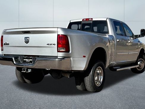 Used 2018 RAM 3500 Big Horn image 2