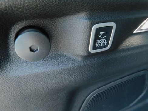 New 2025 Jeep Grand Cherokee L Limited w/ Luxury Tech Group II image 15