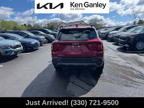 Certified 2023 Kia Sorento X-Line EX image 6