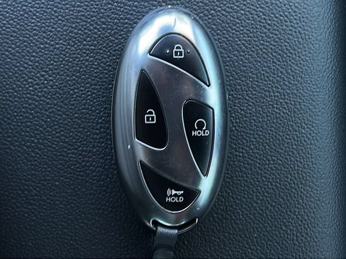 Used 2025 Hyundai Elantra SEL FWD image 23