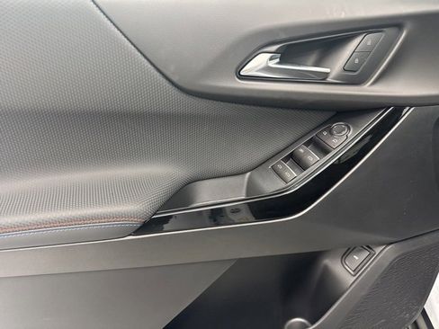 New 2026 Chevrolet Equinox RS image 9