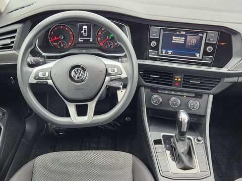 Used 2021 Volkswagen Jetta S FWD image 3
