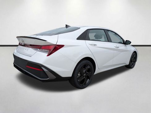 New 2026 Hyundai Elantra Sport FWD image 4