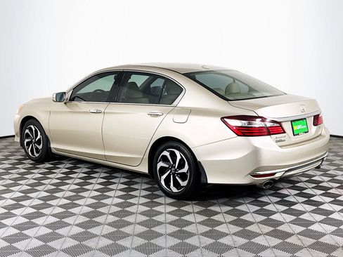Used 2016 Honda Accord EX-L image 6
