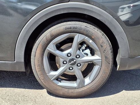 Used 2025 Kia K4 LXS image 7