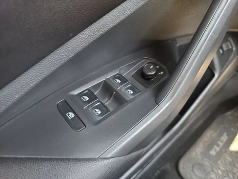Used 2019 Volkswagen Jetta S FWD image 22
