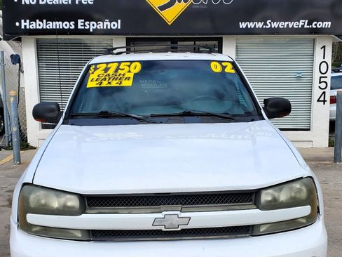 Used 2002 Chevrolet TrailBlazer LTZ image 3