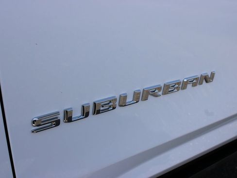 New 2026 Chevrolet Suburban High Country AWD/4WD image 21