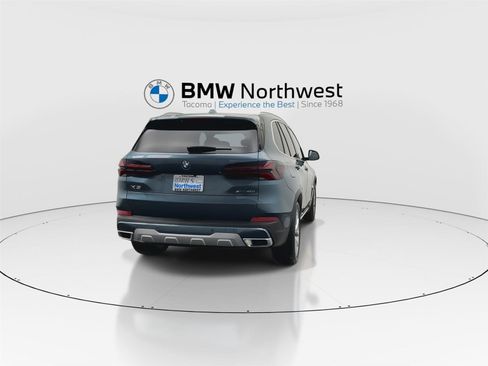 New 2026 BMW X5 xDrive40i image 2