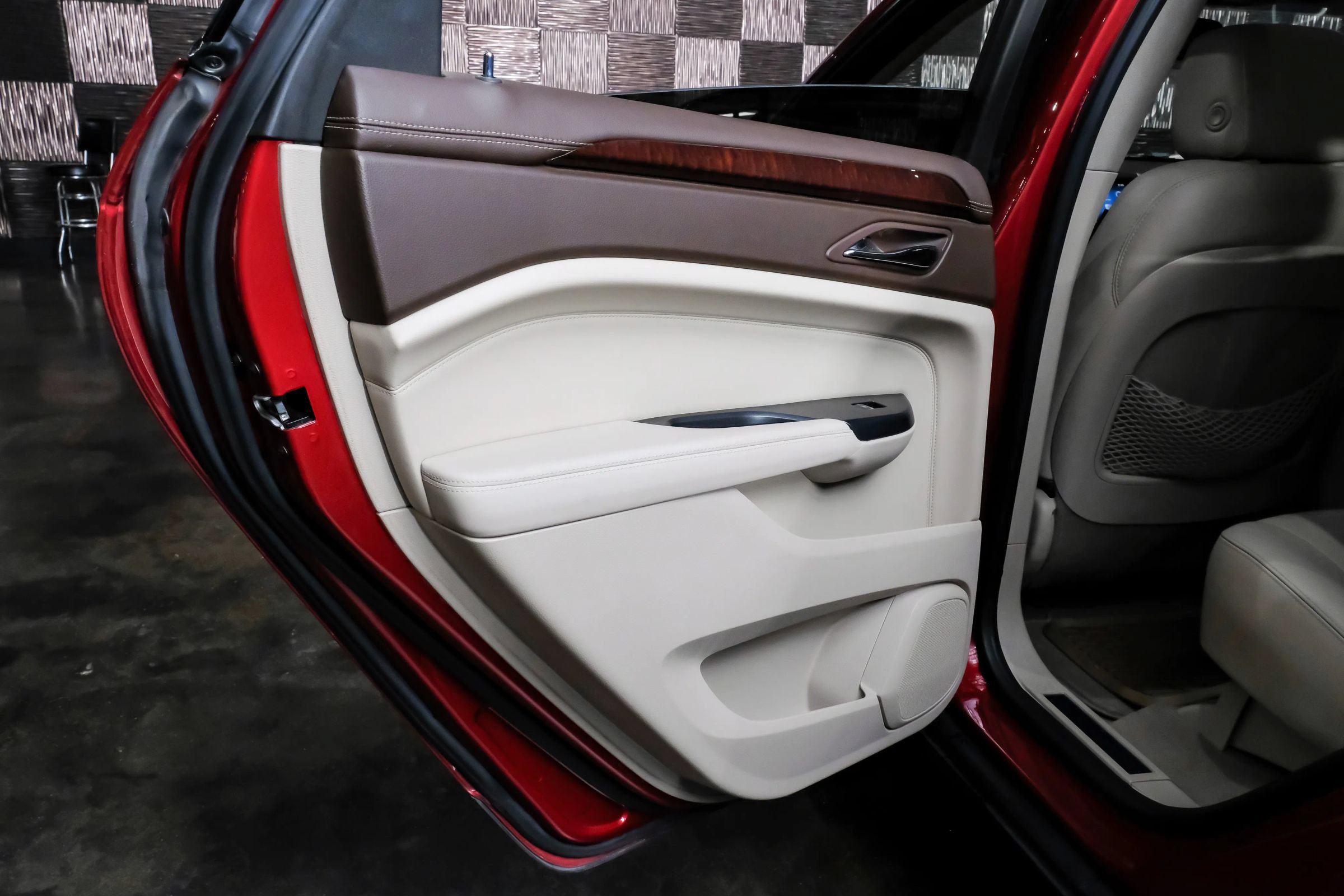 Used 2016 Cadillac SRX Luxury FWD image 50