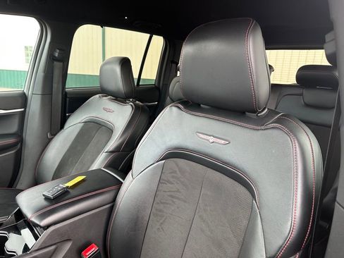 Used 2022 Jeep Grand Cherokee Trailhawk w/ Luxury Tech Group III image 13