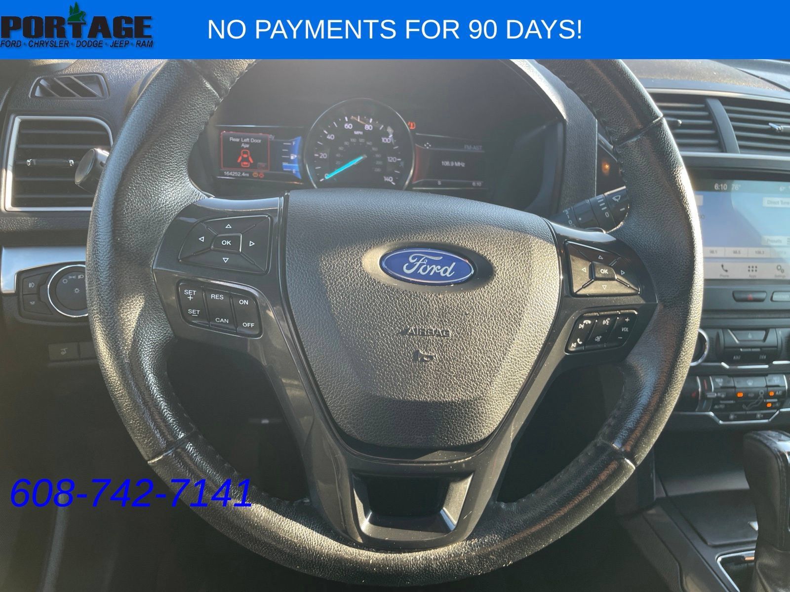 Used 2017 Ford Explorer XLT w/ Equipment Group 202A AWD/4WD image 25