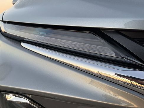 Used 2025 Chevrolet Blazer LT image 13