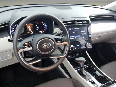 Used 2022 Hyundai Tucson SEL image 11