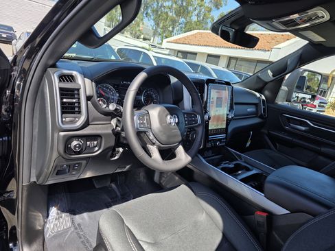 New 2025 RAM 1500 Big Horn image 10
