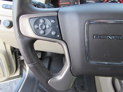 Used 2015 GMC Yukon XL Denali w/ Premium Package image 15