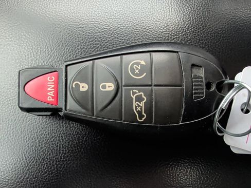 Used 2013 Dodge Durango Crew image 17