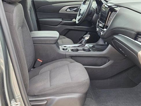 Used 2023 Chevrolet Traverse LT w/ LPO, Floor Liner Package AWD/4WD image 21